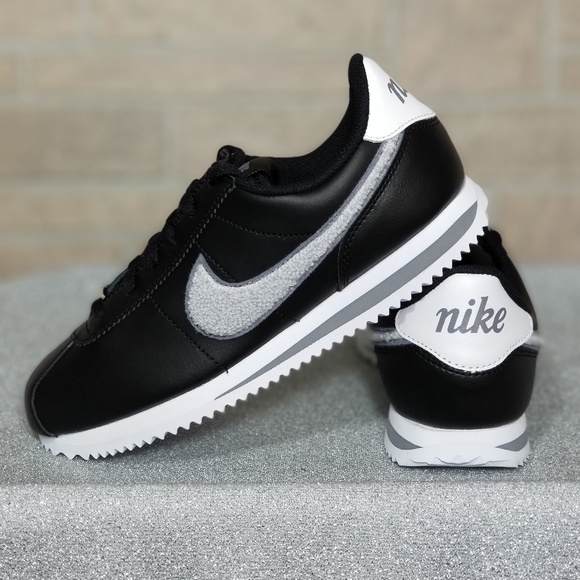 Nike Cortez Basic - Picture 3 of 6
